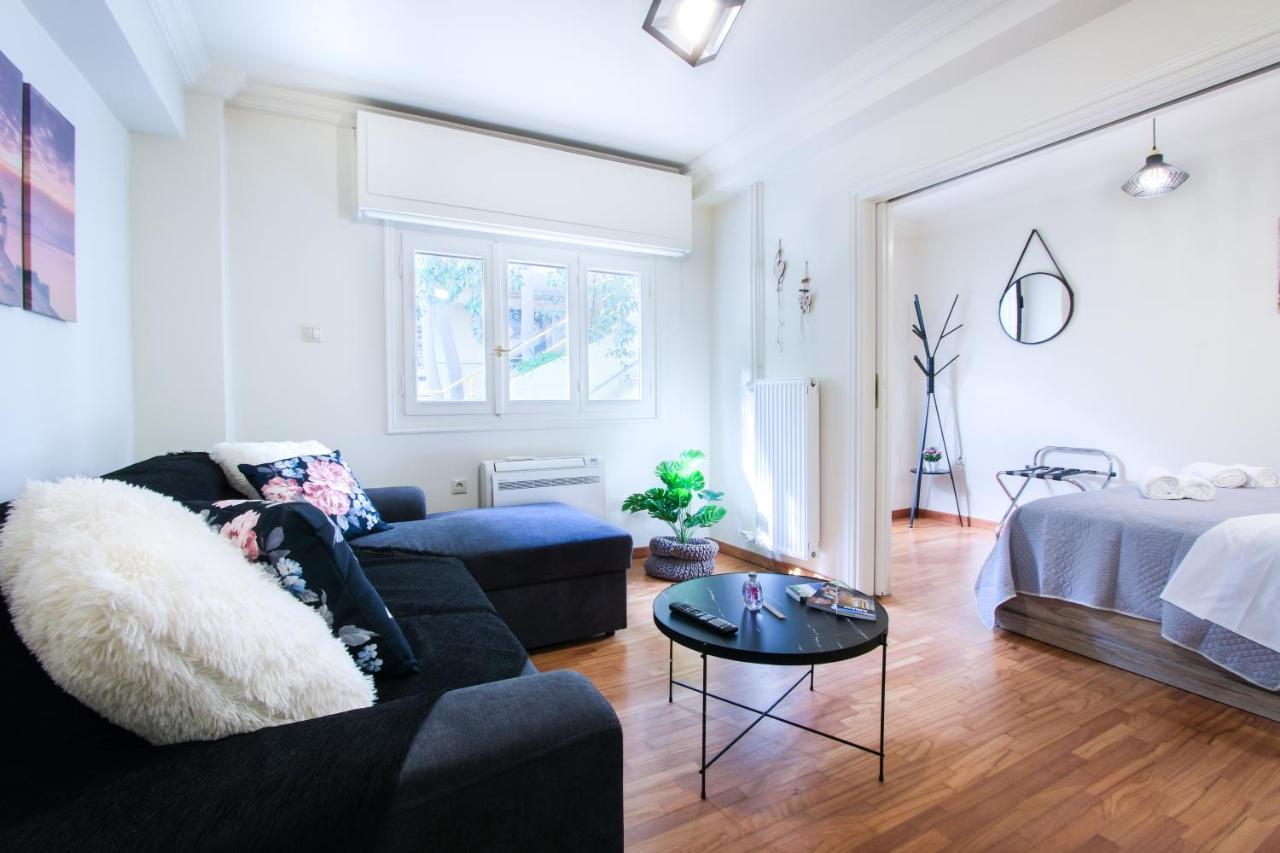Glamorous Apt In Kolonaki Афины Экстерьер фото
