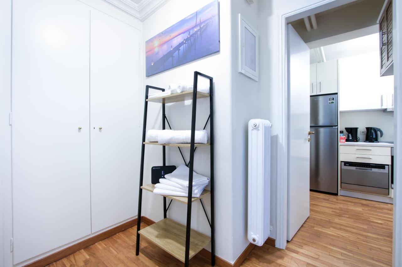 Glamorous Apt In Kolonaki Афины Экстерьер фото